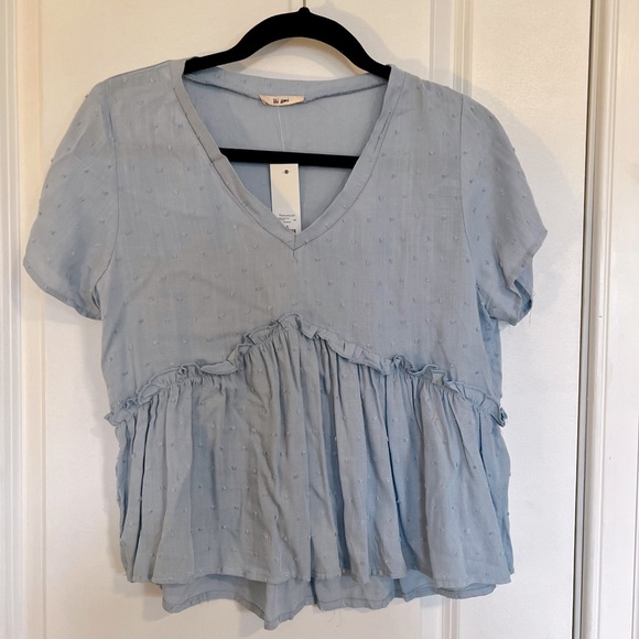 NWT Francesca’s Short Sleeve Blue Blouse - Picture 1 of 4